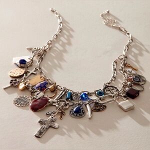 Free People Cross your heart Maximillion charm necklace NWT RETAILS $48 SOLD OUT